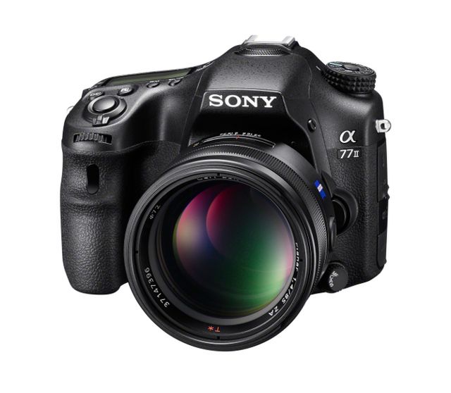 Nowa lustrzanka Sony A77 II z 79-polowym systemem AF