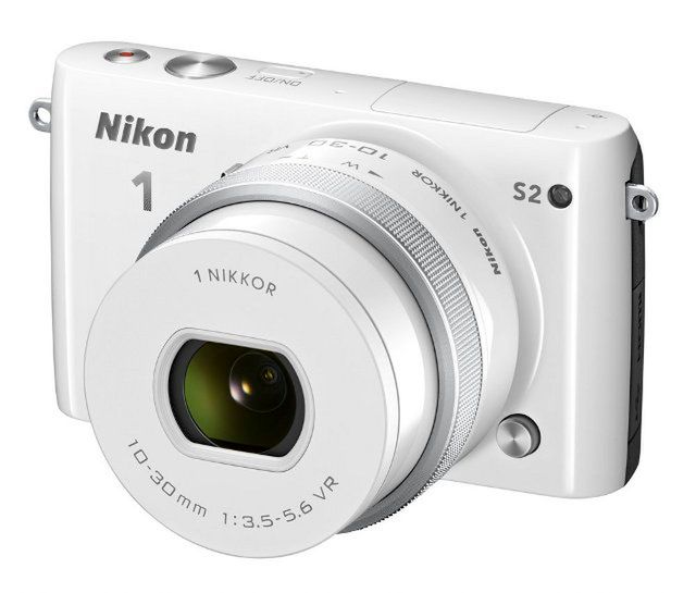 Nikon 1 S2 - szybki i poręczny aparat