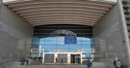 Unijny budżet. Polska ma dostać 2 mld euro więcej niż sugerowano