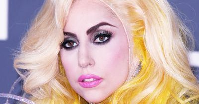 GaGa doradza kobietom