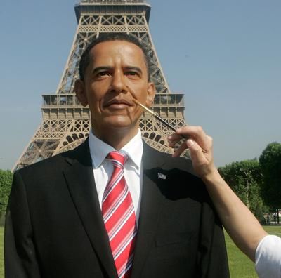 Woskowy Obama w Paryżu