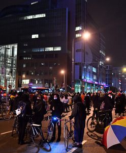 Strajk kobiet w Warszawie. Policja ocenia poniedziałkowe protesty jako najspokojniejsze