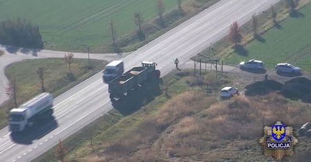 Kierowcy zignorowali nakaz. Policyjny dron w akcji