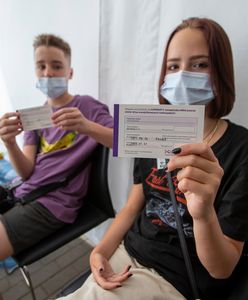 Koronawirus. Szkoły mają promować szczepienia. W puli nagród 100 tys. zł