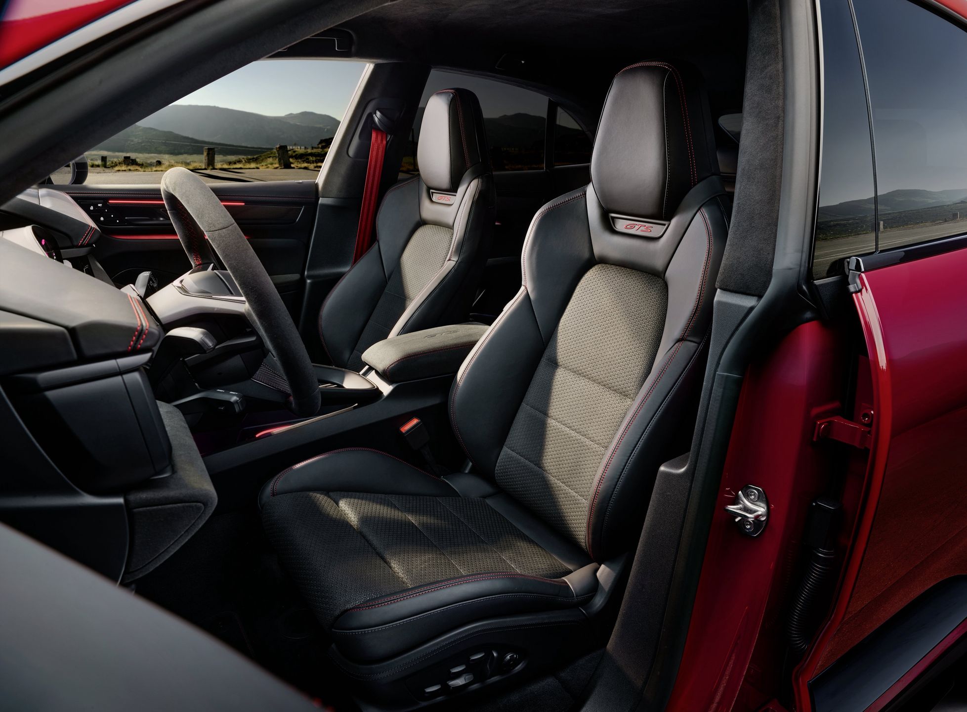 Porsche Macan GTS (2025)