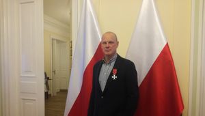 55-letni Karol Jabłoński z Krzyżem Oficerskim. Mistrz świata odznaczony przez prezydenta Dudę