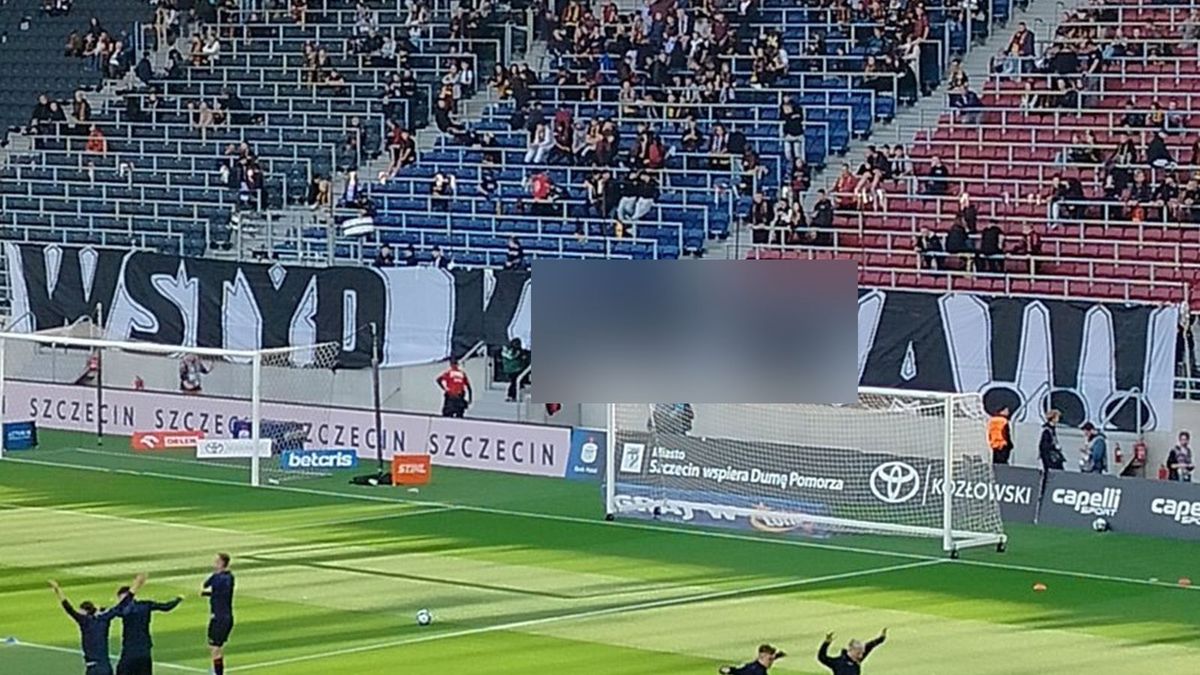 Zdjęcie okładkowe artykułu: Twitter / s_szczytkowski / Na zdjęciu: transparent kibiców Pogoni Szczecin na meczu z Puszczą Niepołomice