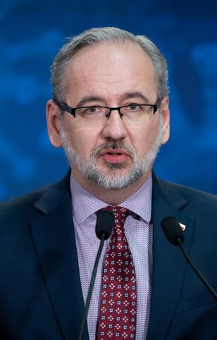 Osiem godzin na raka [OPINIA]