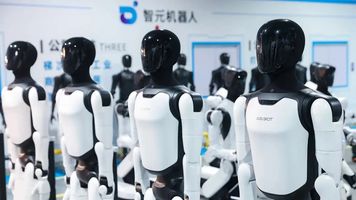 Rekord Guinnessa w Jinan. 110 humanoidalnych robotów zatańczyło razem
