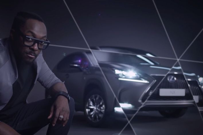 Kolej na will.i.am. i Lexusa NX 1