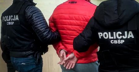 Młotowiertarką próbowali przebić się do kantoru. Włamywacze wpadli na gorącym uczynku