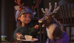 Opowieść o przyjaźni kilkuletniej dziewczynki z małym reniferkiem reklamuje McDonald’s na święta (wideo)