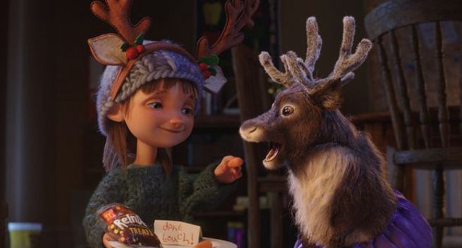 Opowieść o przyjaźni kilkuletniej dziewczynki z małym reniferkiem reklamuje McDonald’s na święta (wideo)