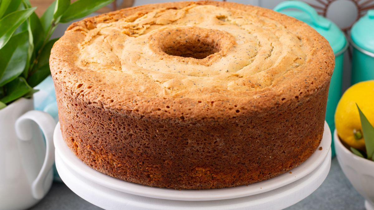 Babka z dodatkiem smalcu to przepis sprzed lat