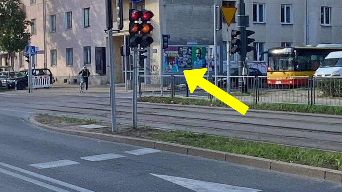 Na ulicach Warszawy wiszą kontrowersyjne plakaty z Angelą Merkel 