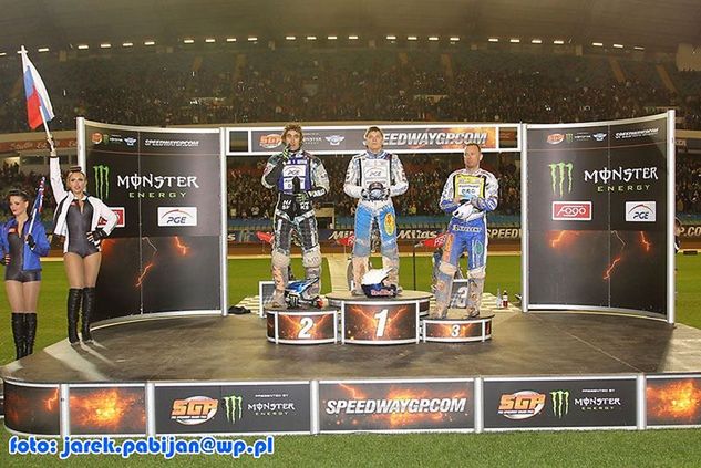 Cykl SGP w sezonie 2013 dopiero się rozkręca. Kibiców czeka jeszcze 9 miejmy nadzieję, że bardzo emocjonujących turniejów.