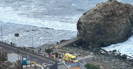 Tragedia na Teneryfie. Olbrzymie fale zmiatały dorosłych ludzi jak zabawki