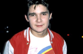 Corey Feldman ujawnił mroczne sekrety Hollywood. Trauma dziecięcej gwiazdy z lat 80.
