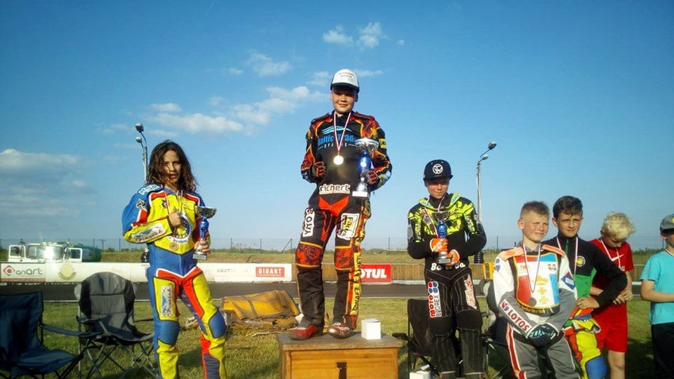 Podium zawodów w Wawrowie 