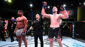 MMA. UFC Vegas 18. Aleksander Wołkow nagrodzony za nokaut na Overeemie