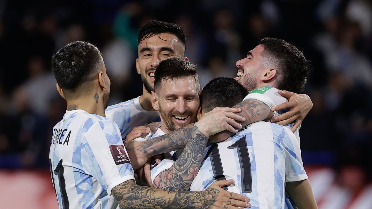 PAP/EPA / Juan Ignacio Roncoroni / Na zdjęciu: Lionel Messi