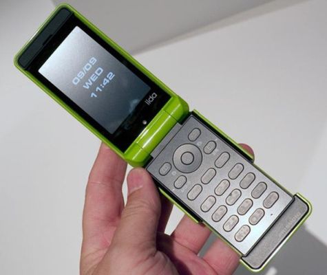 Prismoid  - nowy telefon z serii iida KDDI 2