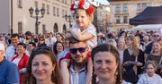 Bez tego wydarzenia nie ma świętowania w Krakowie. Tradycyjnie, tłumy krakowian na wspólnej Lekcji Śpiewania