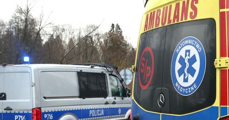 Policja zatrzymała 38-latka po alkoholowej libacji. Miał zaatakować nożem