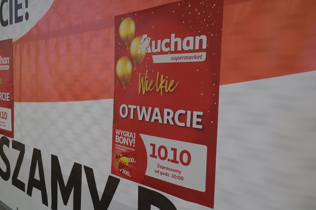 Auchan supermarket w Galerii Olimp