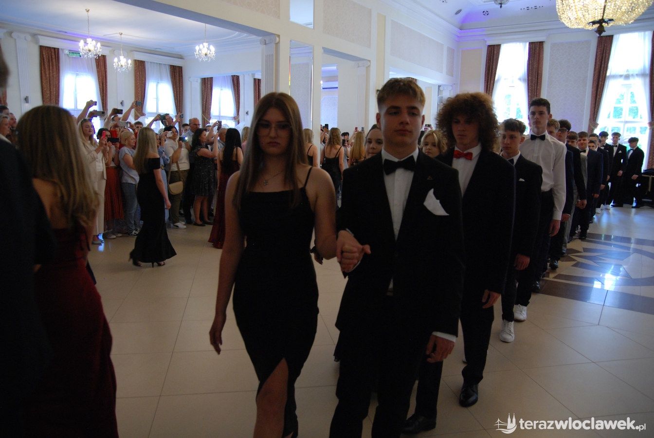 Bal ósmoklasisty Szkoły Podstawowej nr 2