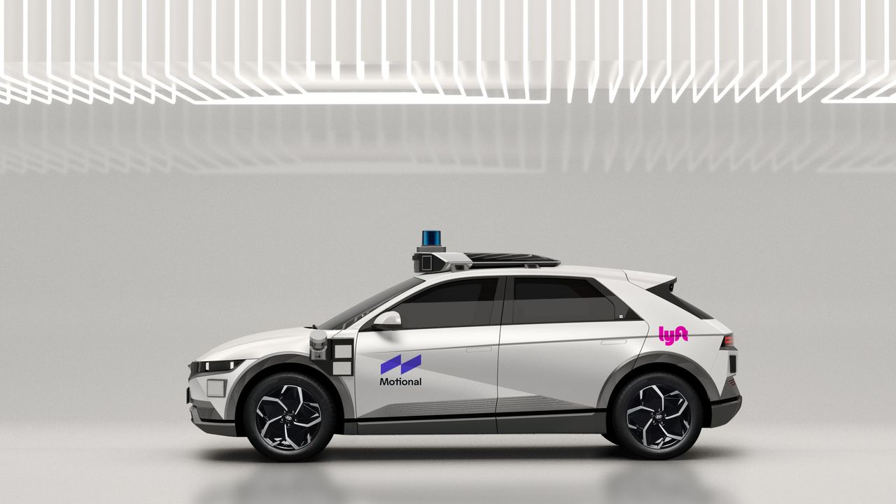 Autonomiczna taksówka Hyundai Ioniq 5 Lyft i Motional