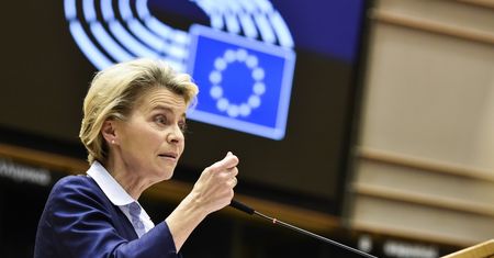 Koronawirus. Ursula von der Leyen podała datę rozpoczęcia szczepień w Europie