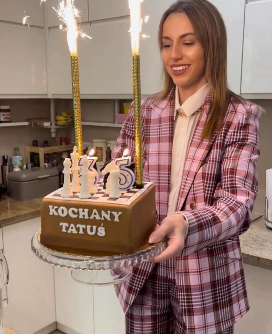 Marianna Schreiber organizuje 35. urodziny męża