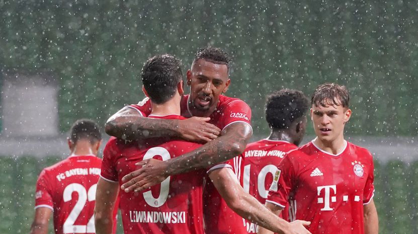 Zdjęcie okładkowe artykułu: Getty Images / M. Donato/FC Bayern / Na zdjęciu: radość piłkarzy Bayernu Monachium