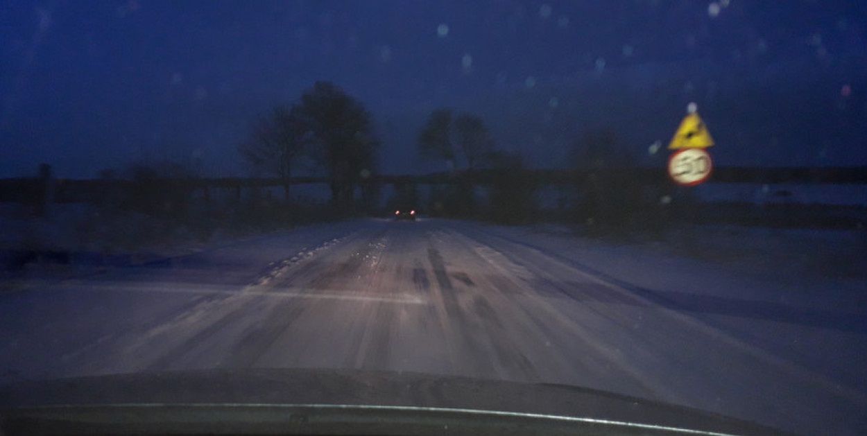 Kolno: Ostrzeżenie pierwszego stopnia. Gęsta mgła w powiecie