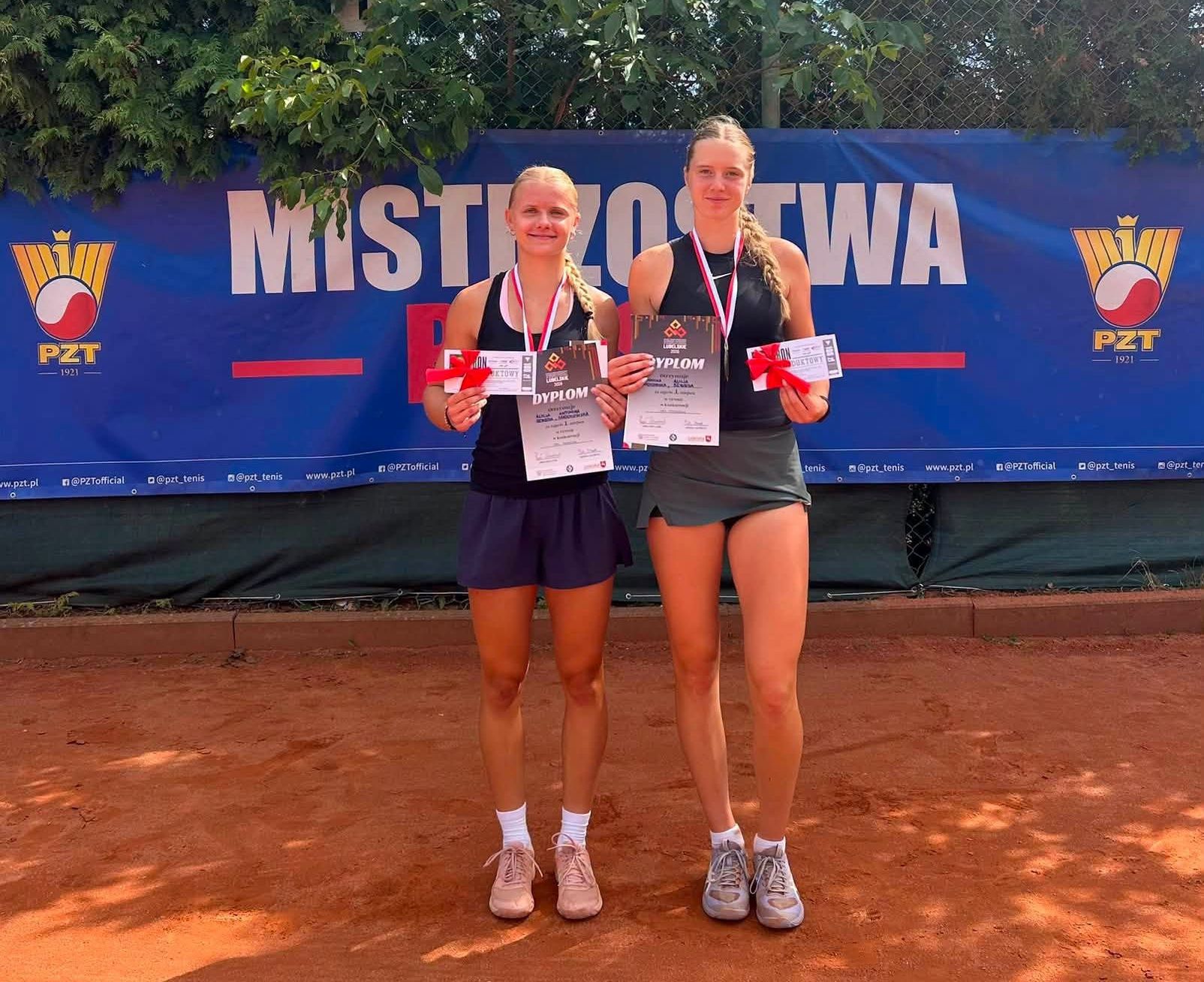 Alicja Szweda i Antonina Snochowska