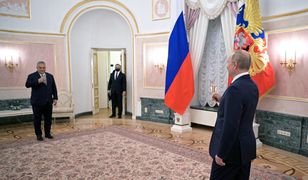 Putin spotkał się z Orbanem. Wznieśli toast szampanem