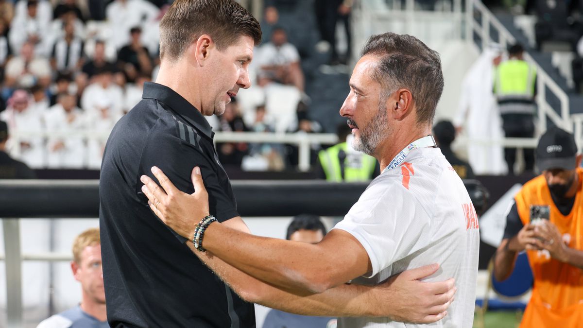 Getty Images / Yasser Bakhsh / Vitor Pereira i Steven Gerrard