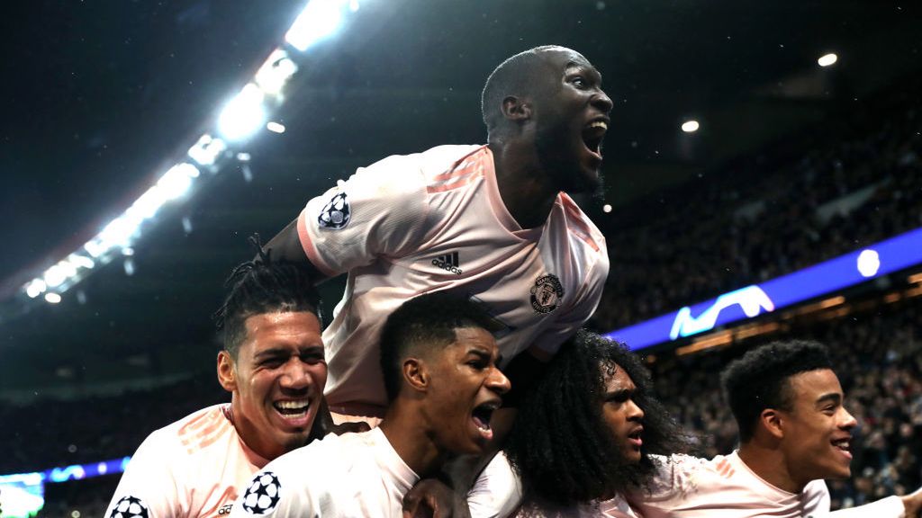 Getty Images / Julian Finney / Na zdjęciu: piłkarze Manchesteru United
