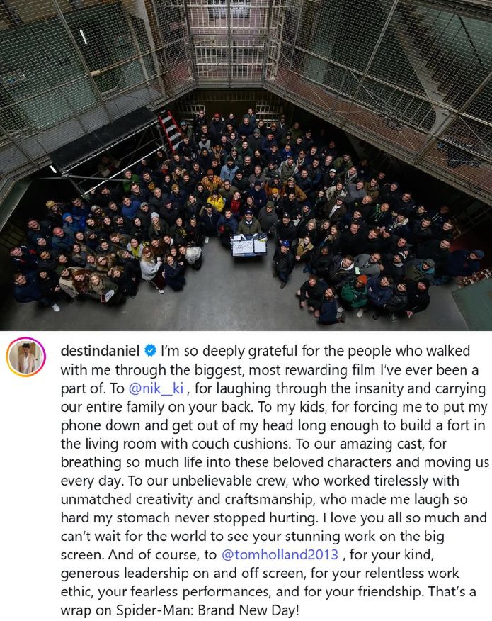 Wpis Destina Daniela Crettona na Instagramie