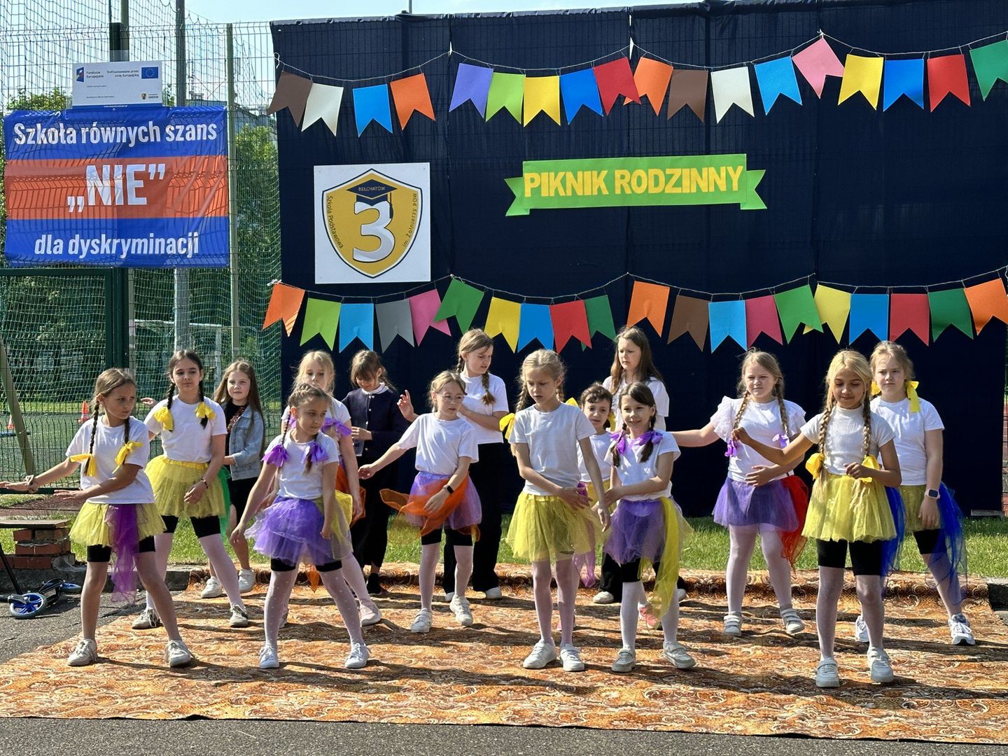 Piknik rodzinny w Szkole Podstawowej nr 3 w Bełchatowie