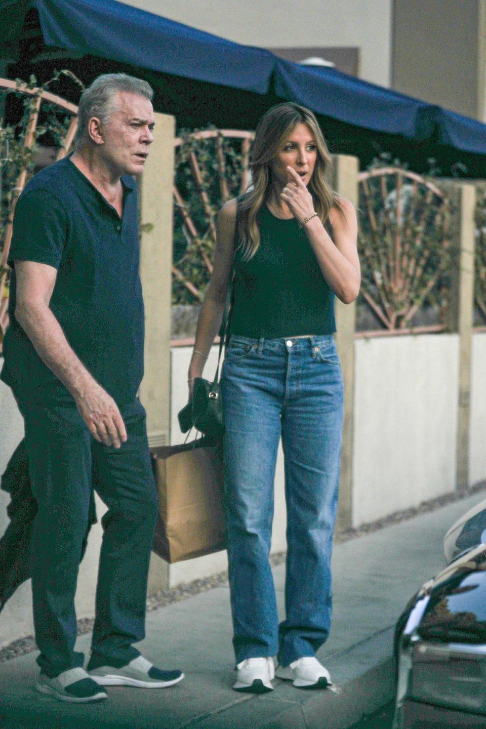 Ray Liotta na ostatnich zdjęciach z narzeczoną 