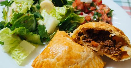 Empanada z wołowiną