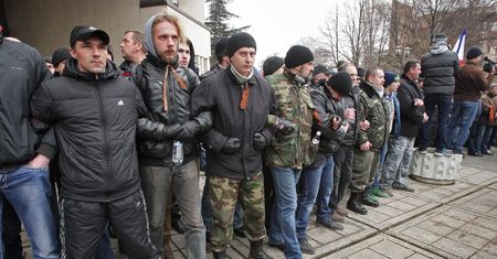 Sytuacja na Ukrainie. Rosja "straszy" nacjonalizmem, a na Krymie wrze