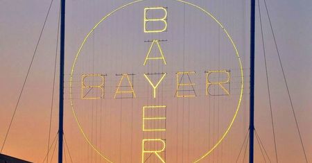 Bayer chce być większy. Składa ofertę na Monsanto