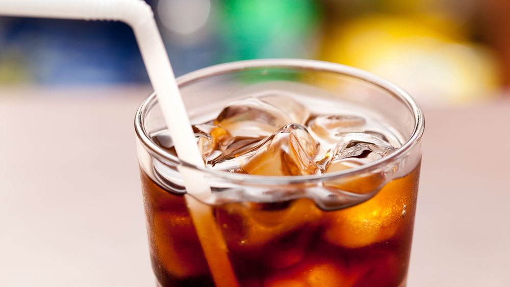 Coca-cola (różne smaki) z dodatkiem witamin B6 i B12