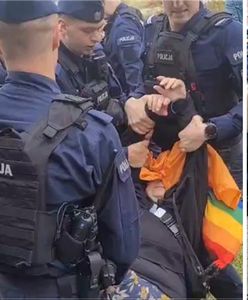 "Babcia Kasia" na manifestacji w Warszawie. Interweniowała policja