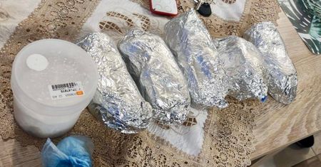 5 kilogramów narkotyków w rękach pilskich mundurowych