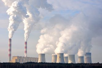 Spekulacja uprawnieniami do emisji CO2. Morawiecki chce zmian
