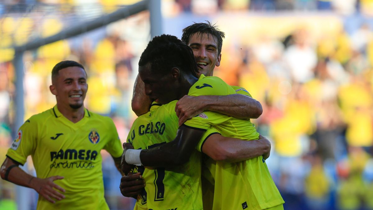 Na zdjęciu piłkarze Villarreal CF